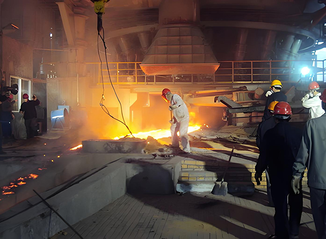 Серия RVE32 в решении для подачи двойной автомобильной лебедки доменной печи